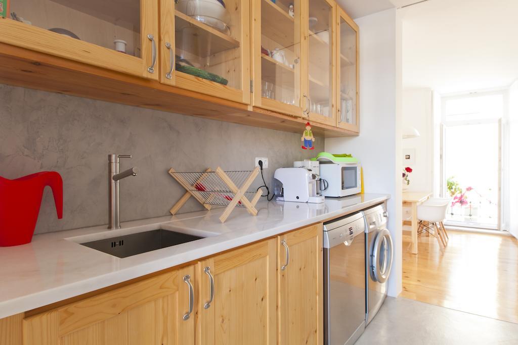 Bairrus Lisbon Apartments - Graca Room photo