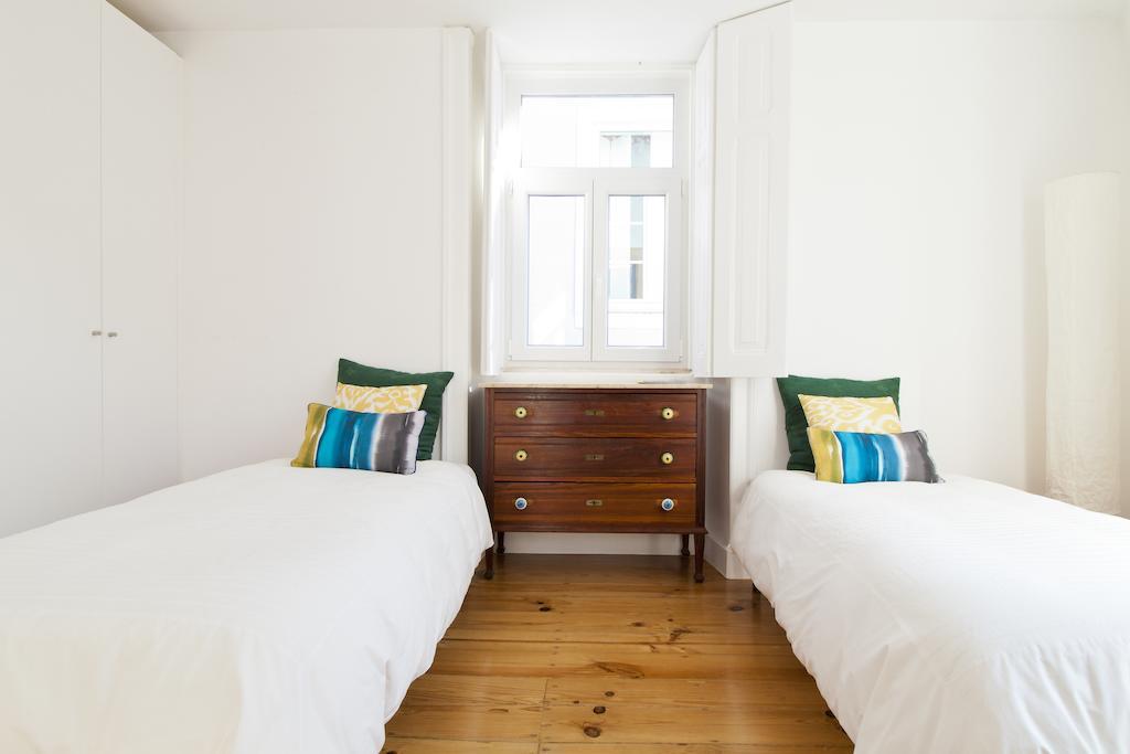 Bairrus Lisbon Apartments - Graca Room photo
