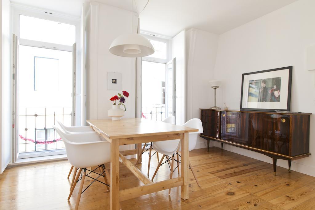 Bairrus Lisbon Apartments - Graca Room photo